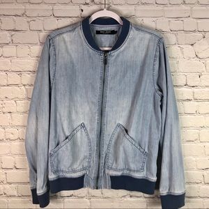 Max Jeans Lightweight Womens Denim Jacket, Large